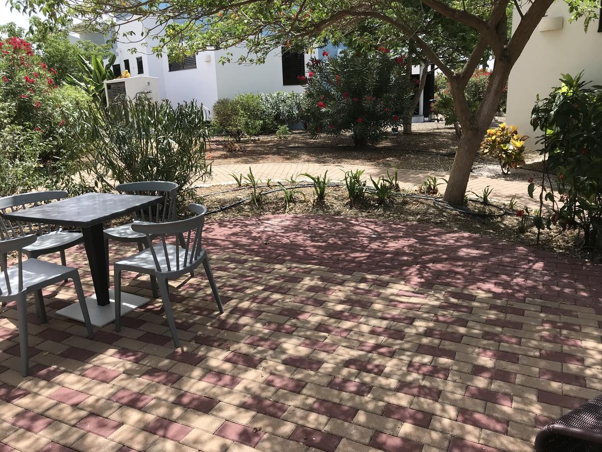 Blue Bay Resort Garden Sint Michiel Exterior photo